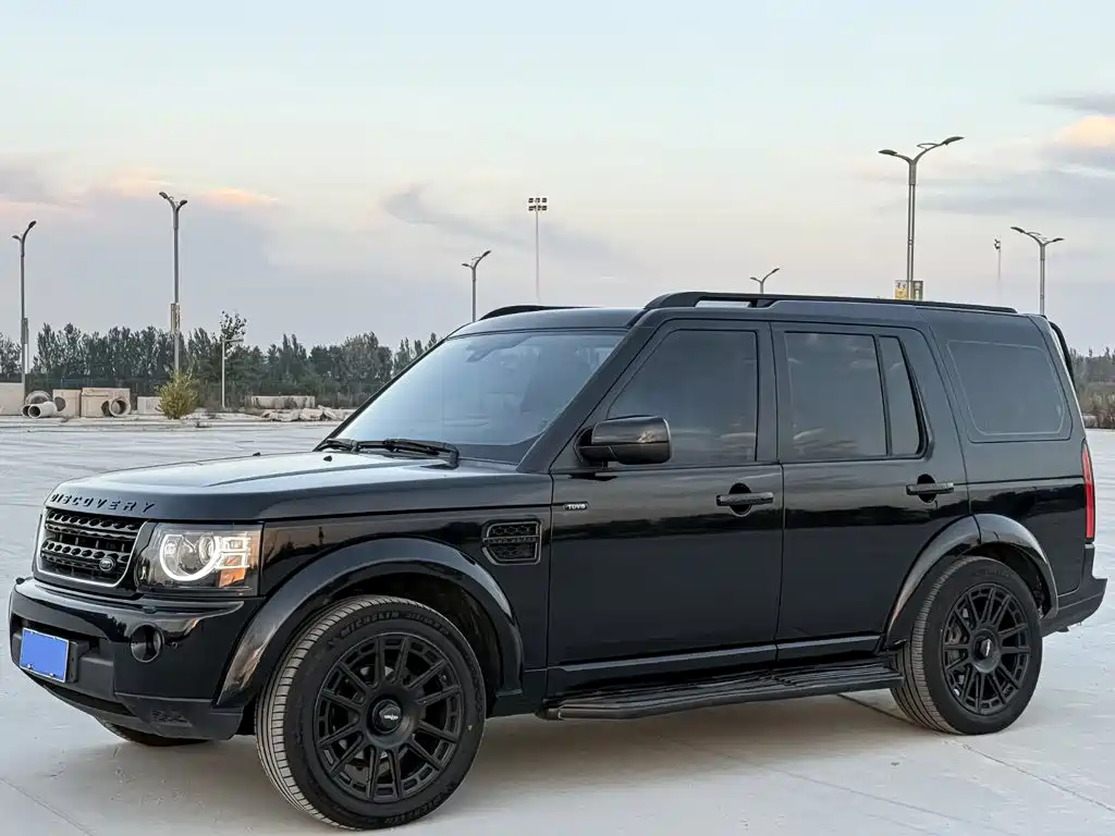 Фото 3 - Land Rover Discovery