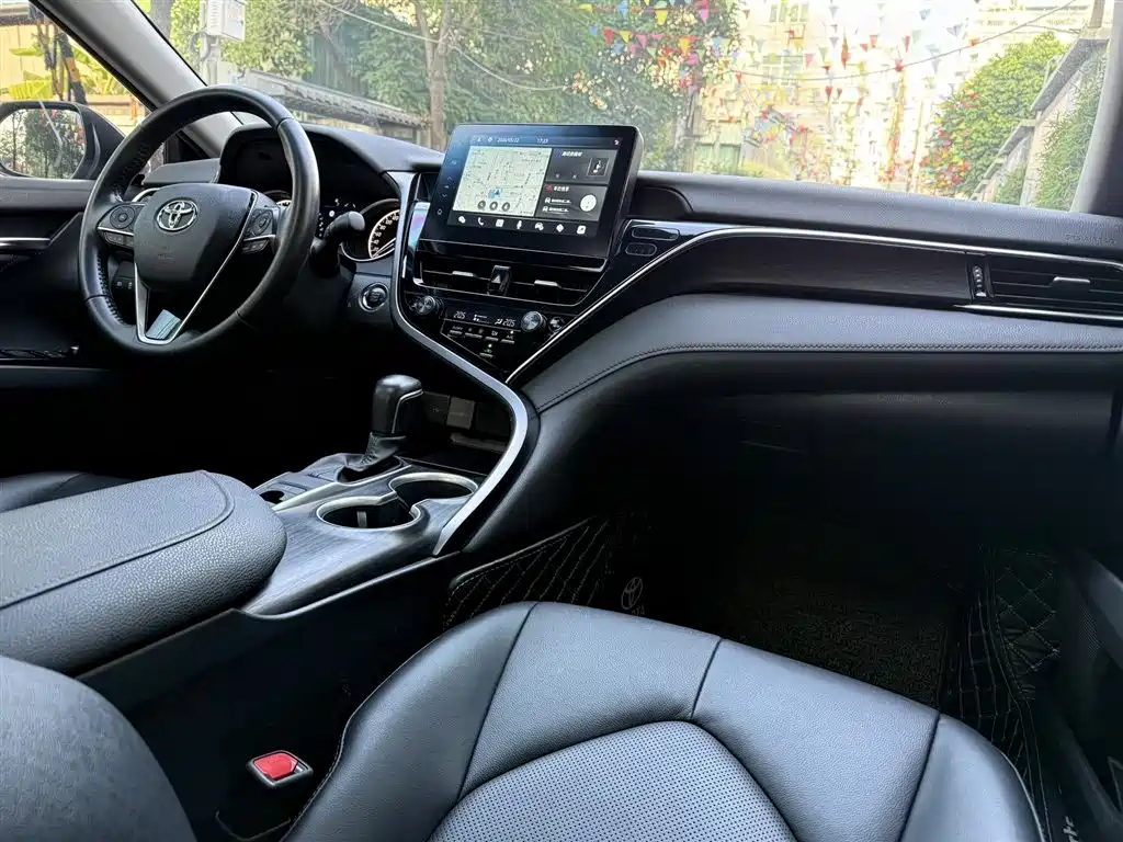 Toyota Camry 2021 2.0G Luxury Edition фото 8