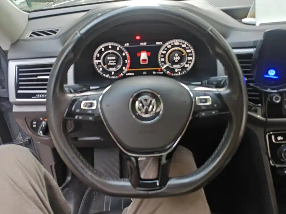 Фото 14 - Volkswagen Teramont