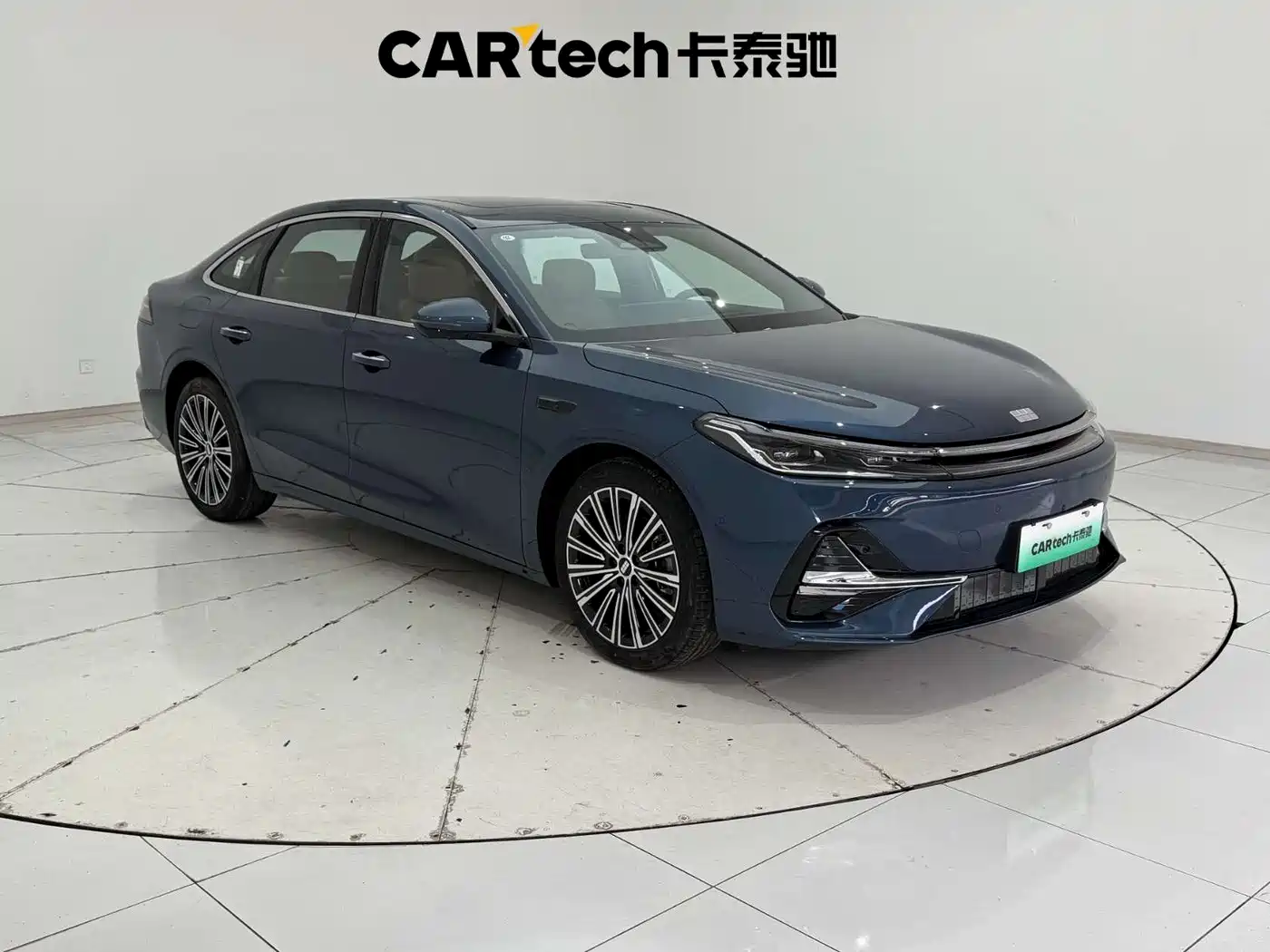 Geely Galaxy Galaxy A7 2025 EM-i фото 6