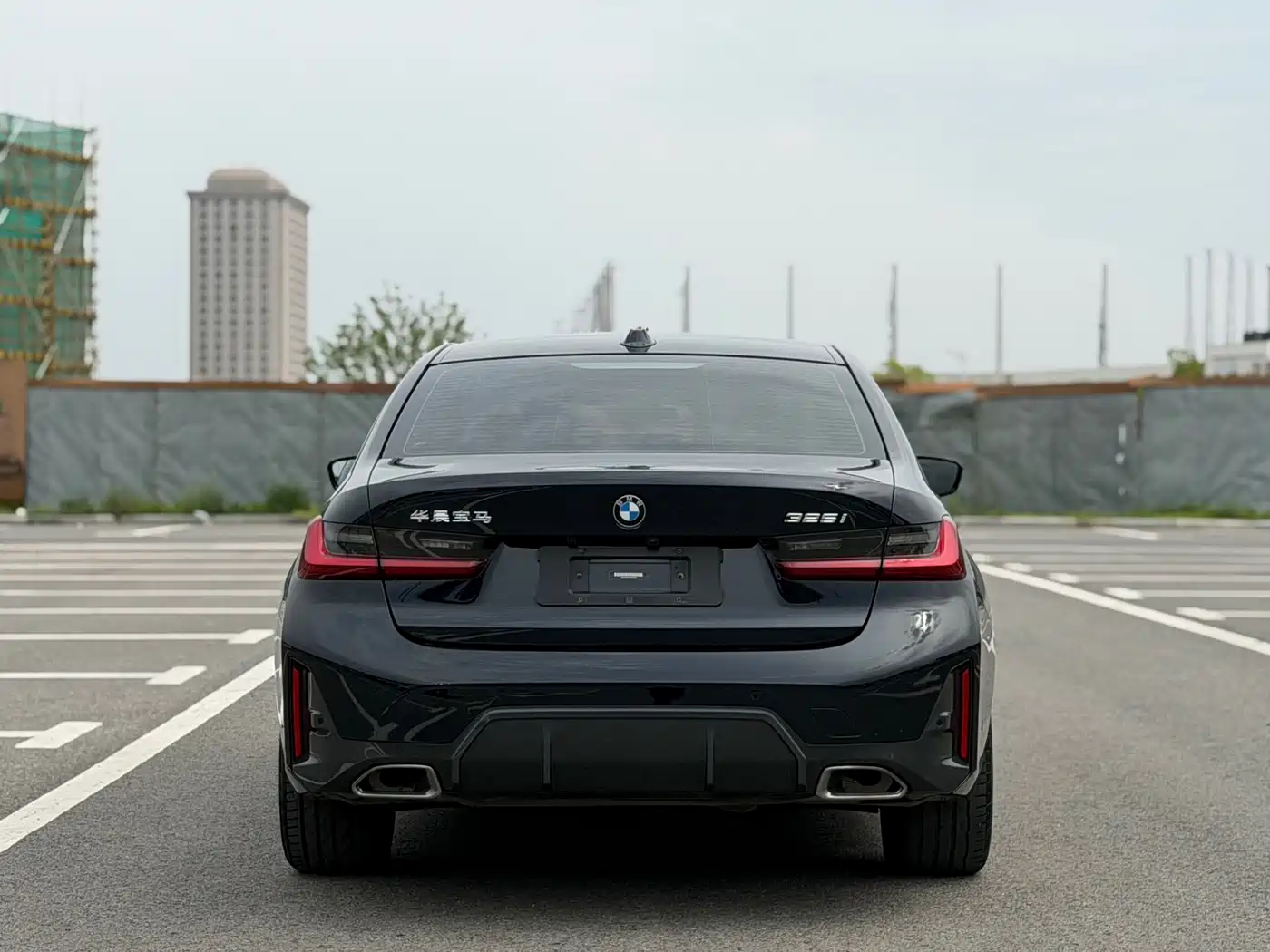 BMW 3 Series 2023 325i M Sport Package фото 19