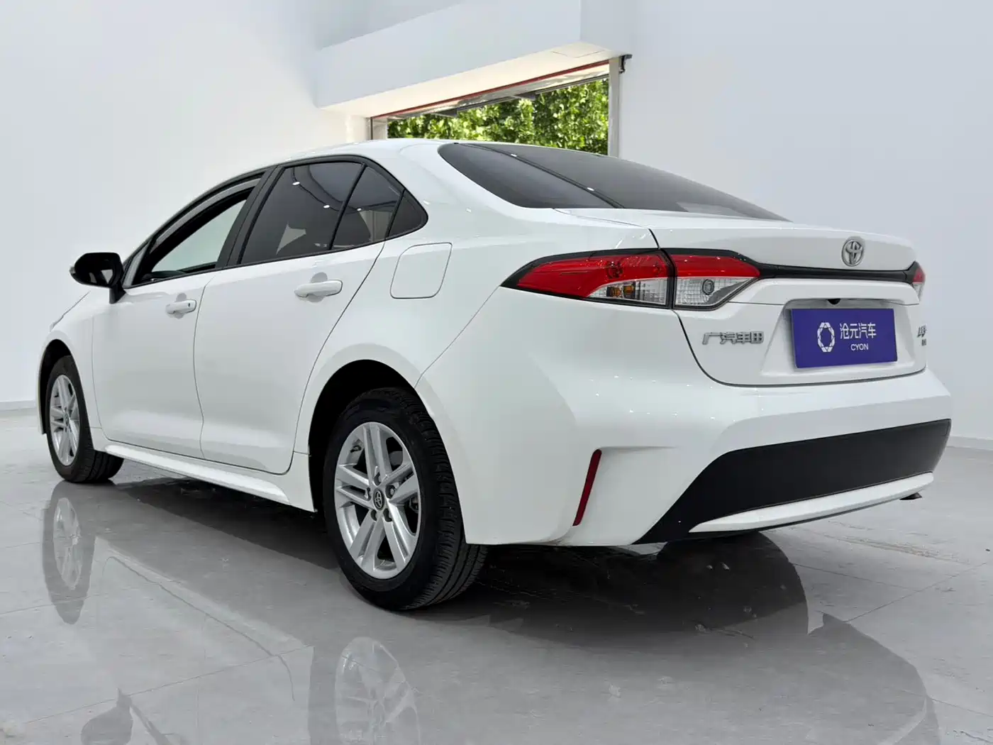 Toyota Levin 2022 185T CVT Luxury Edition фото 4