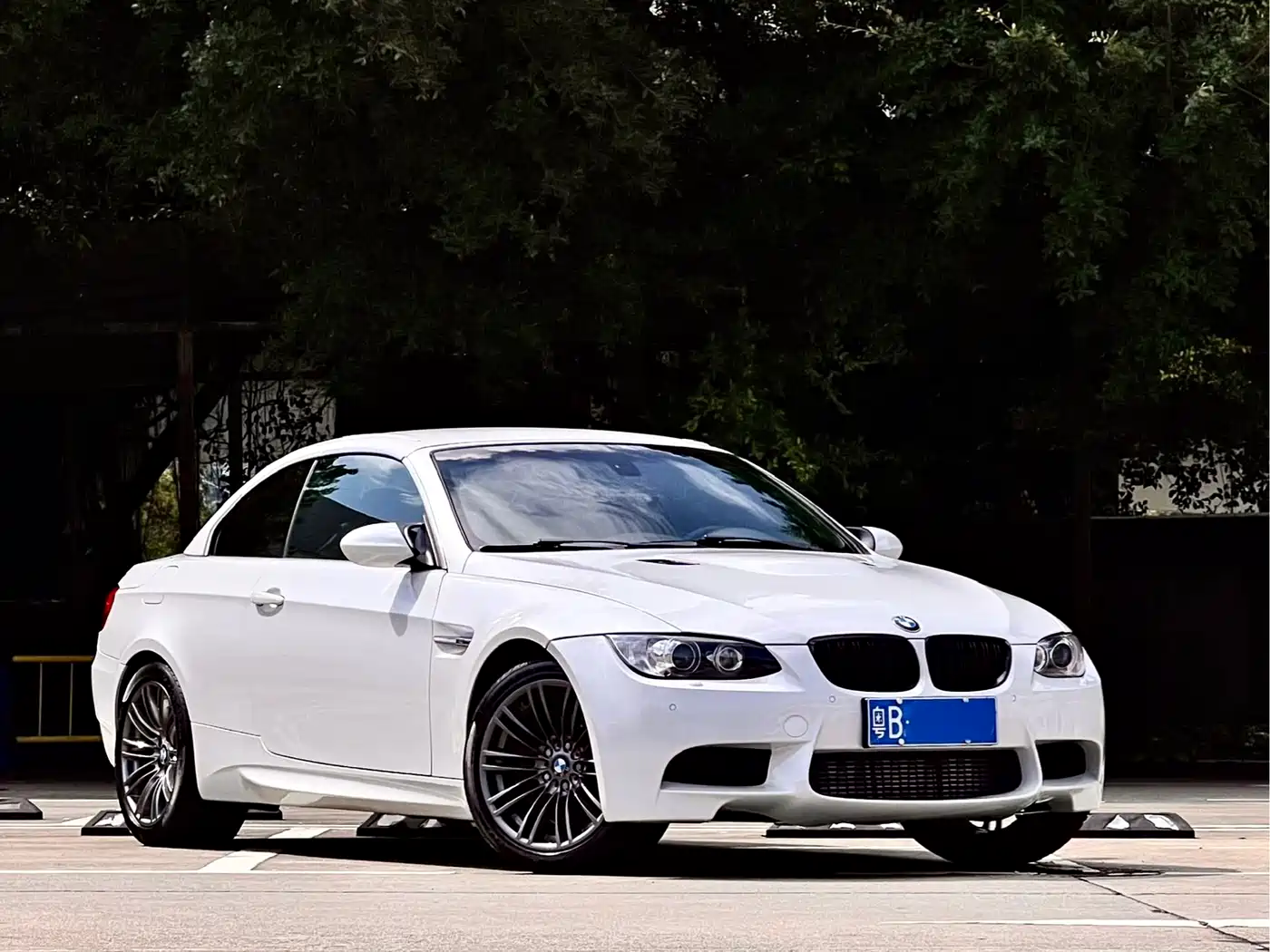 BMW M3 2009 BMW M3 Convertible фото 6
