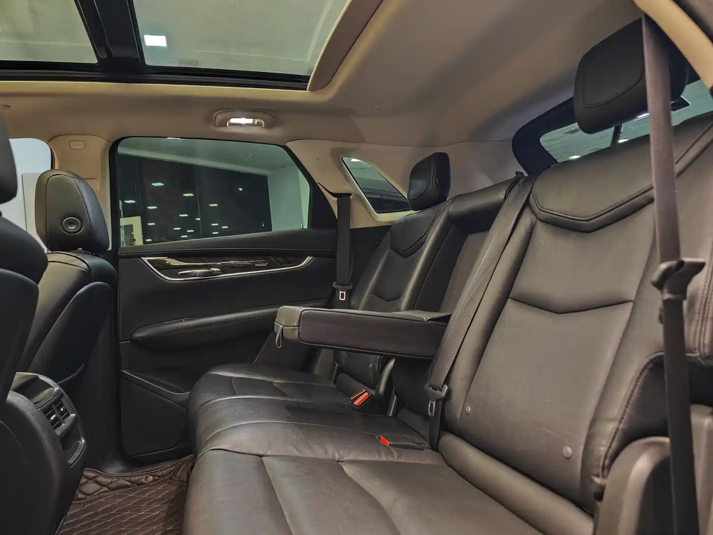 Cadillac XT5 2018 28T 4WD Luxury фото 24