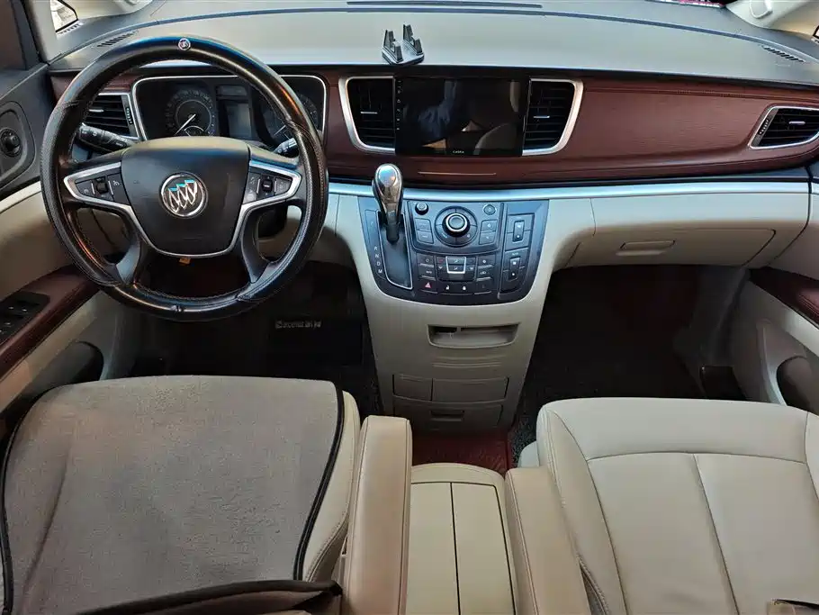 Buick GL8 2018 28T Luxury Model China VI фото 12