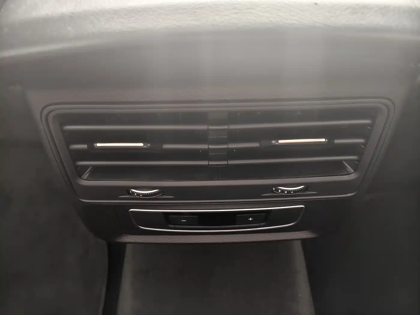 Фото 25 - Audi Q7