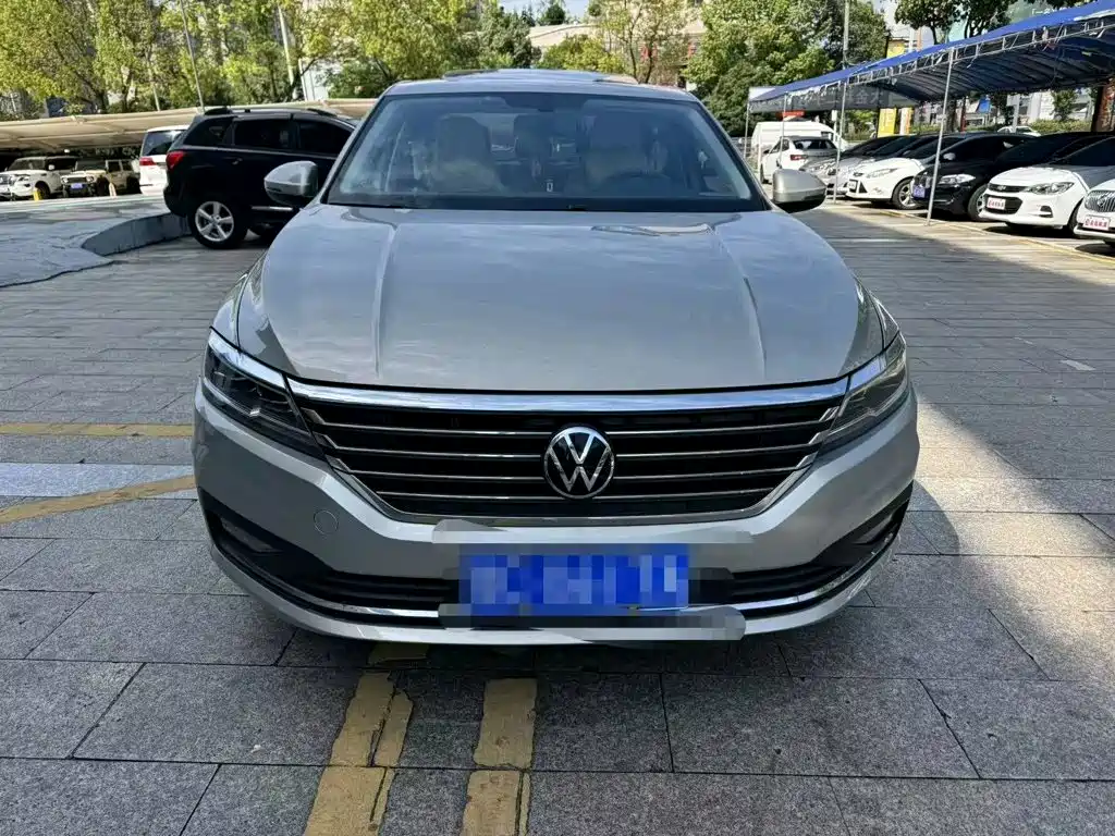 Volkswagen Lavida, миниатюра 2