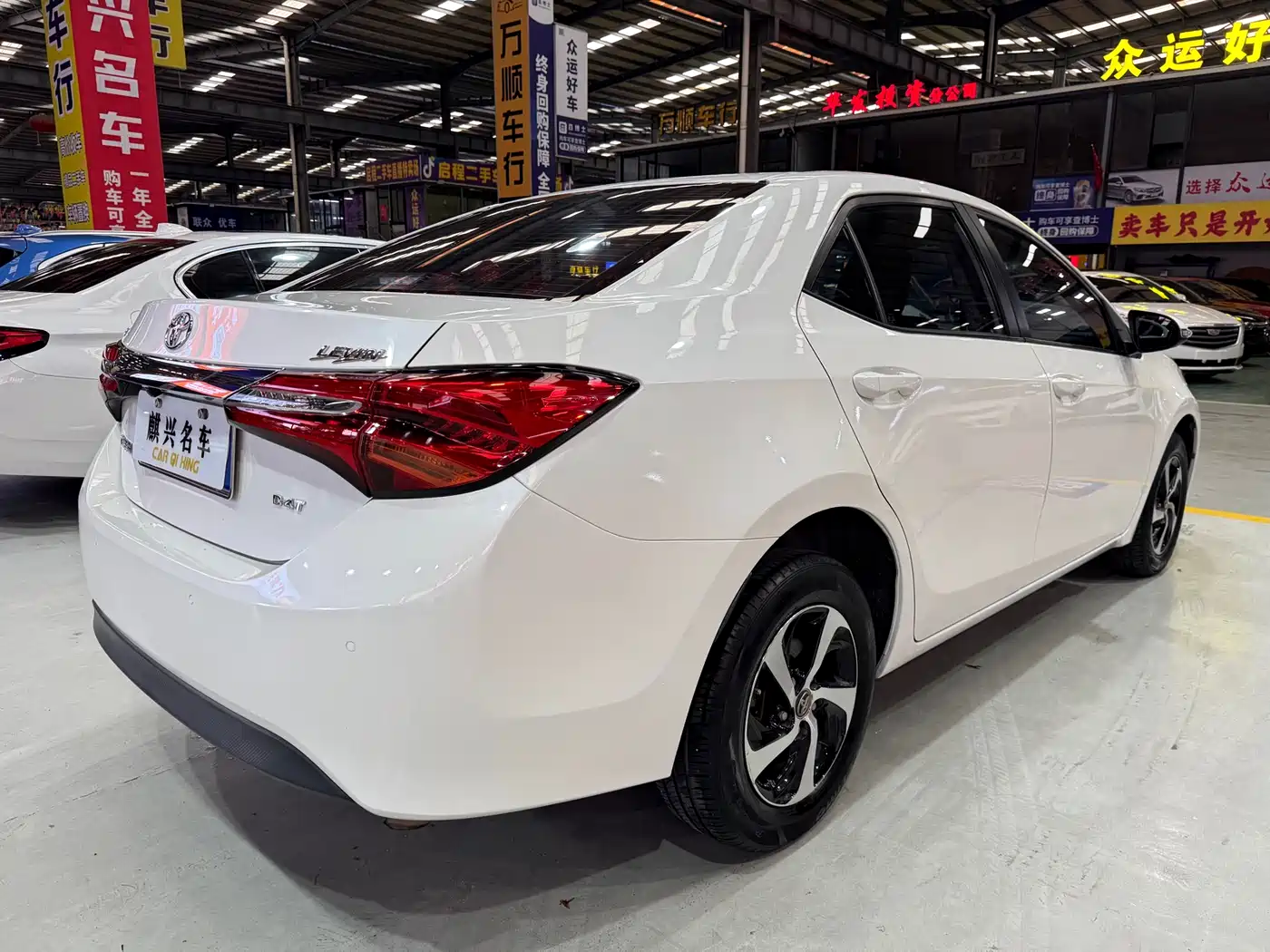 Toyota Levin 2017 Facelift 185T CVT Elite (China V) фото 6
