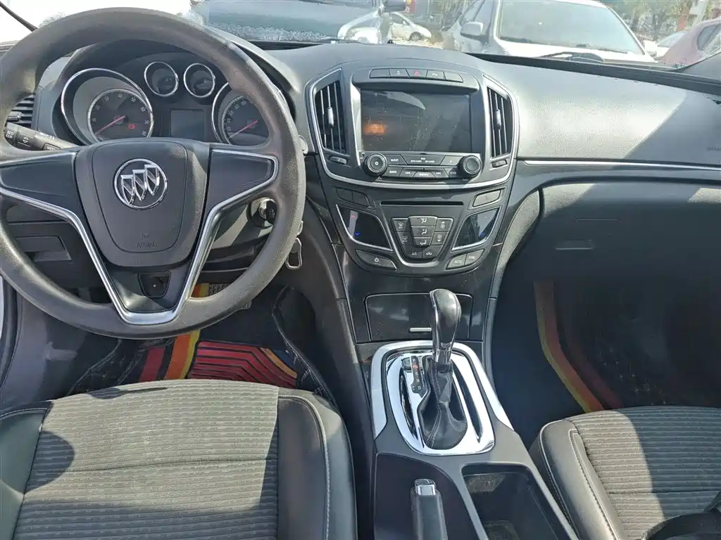 Buick Regal 2015 1.6T Leading Tech Edition фото 10