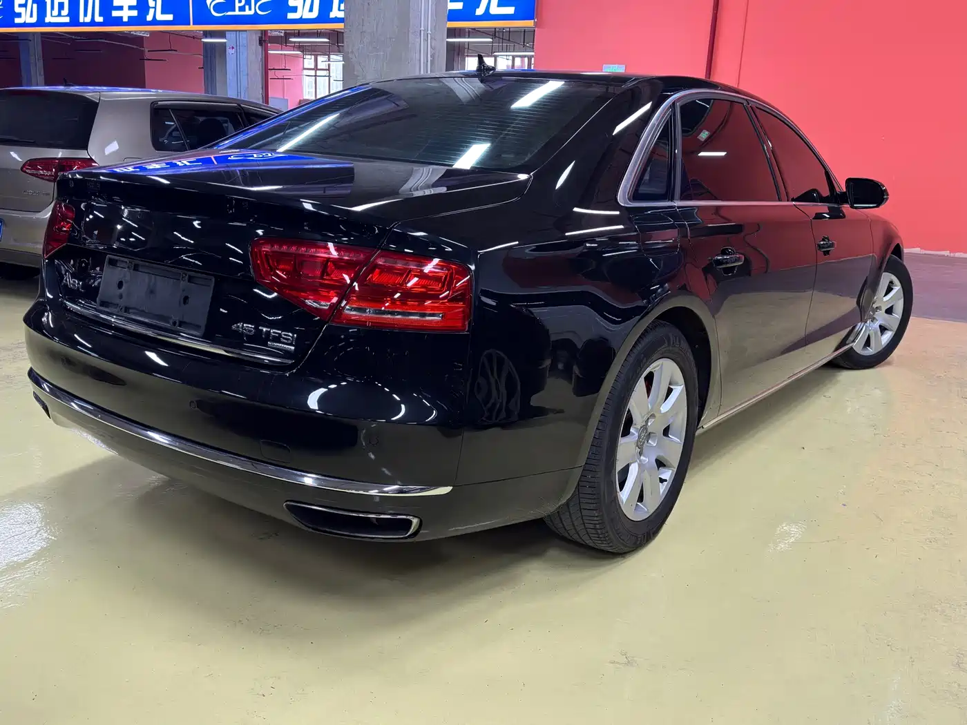 Audi A8 2013 A8L 45 TFSI quattro Luxury фото 11