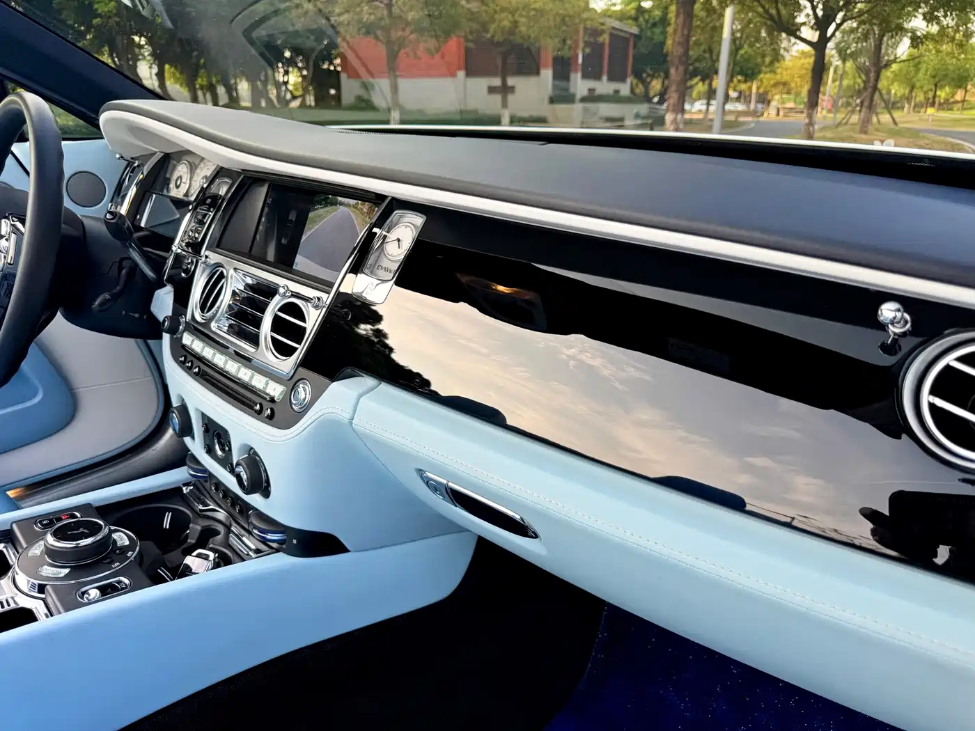 Rolls-Royce Dawn 2023 2021 Kengo Kuma Custom Edition