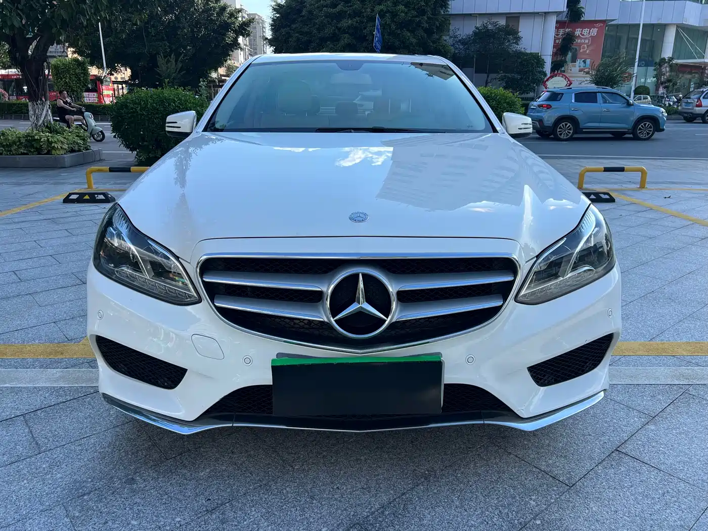 Mercedes-Benz E-Class 2015 Facelift E 200 L фото 2