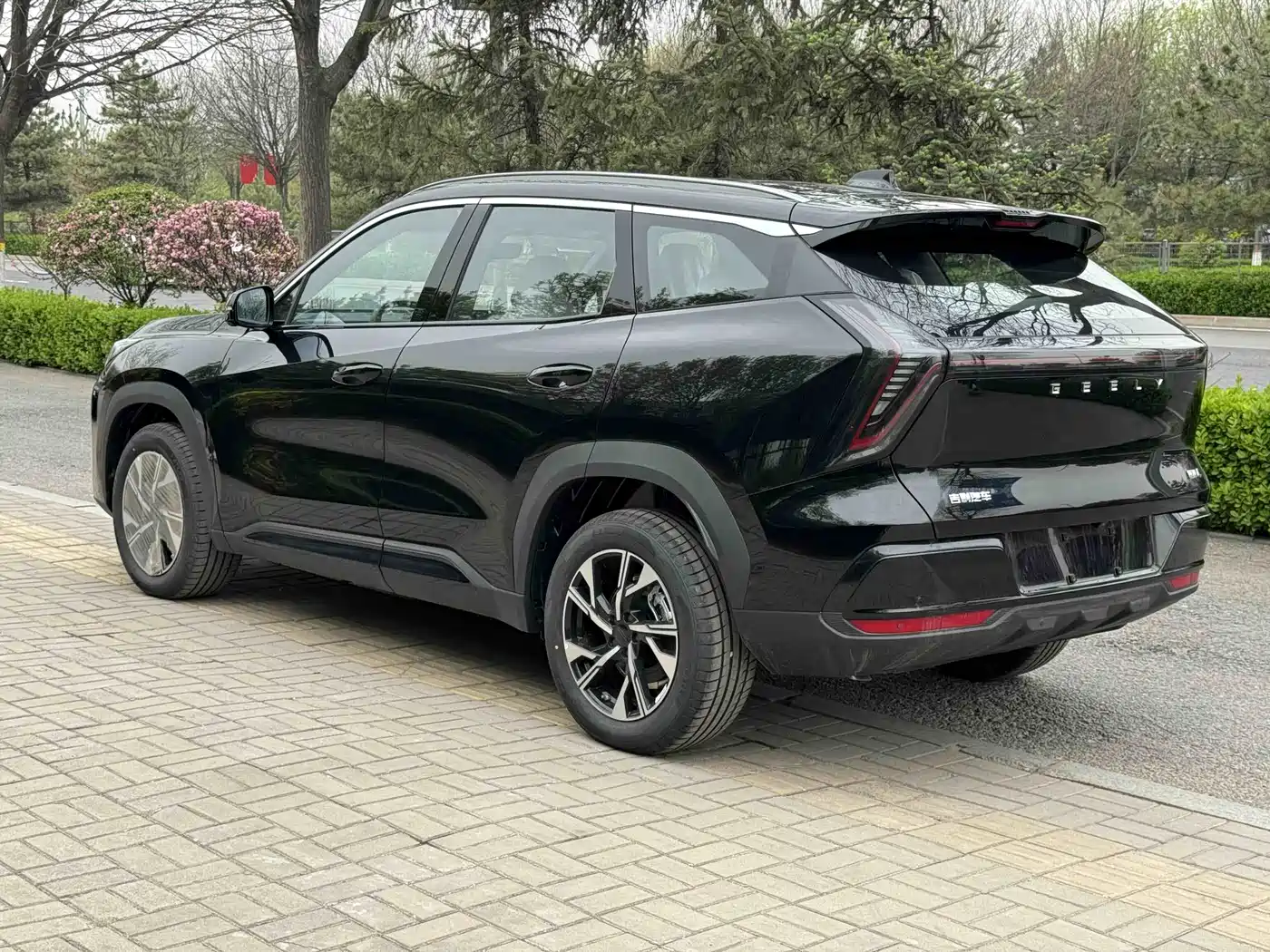GEELY AUTOMOBILE BOYUE L
