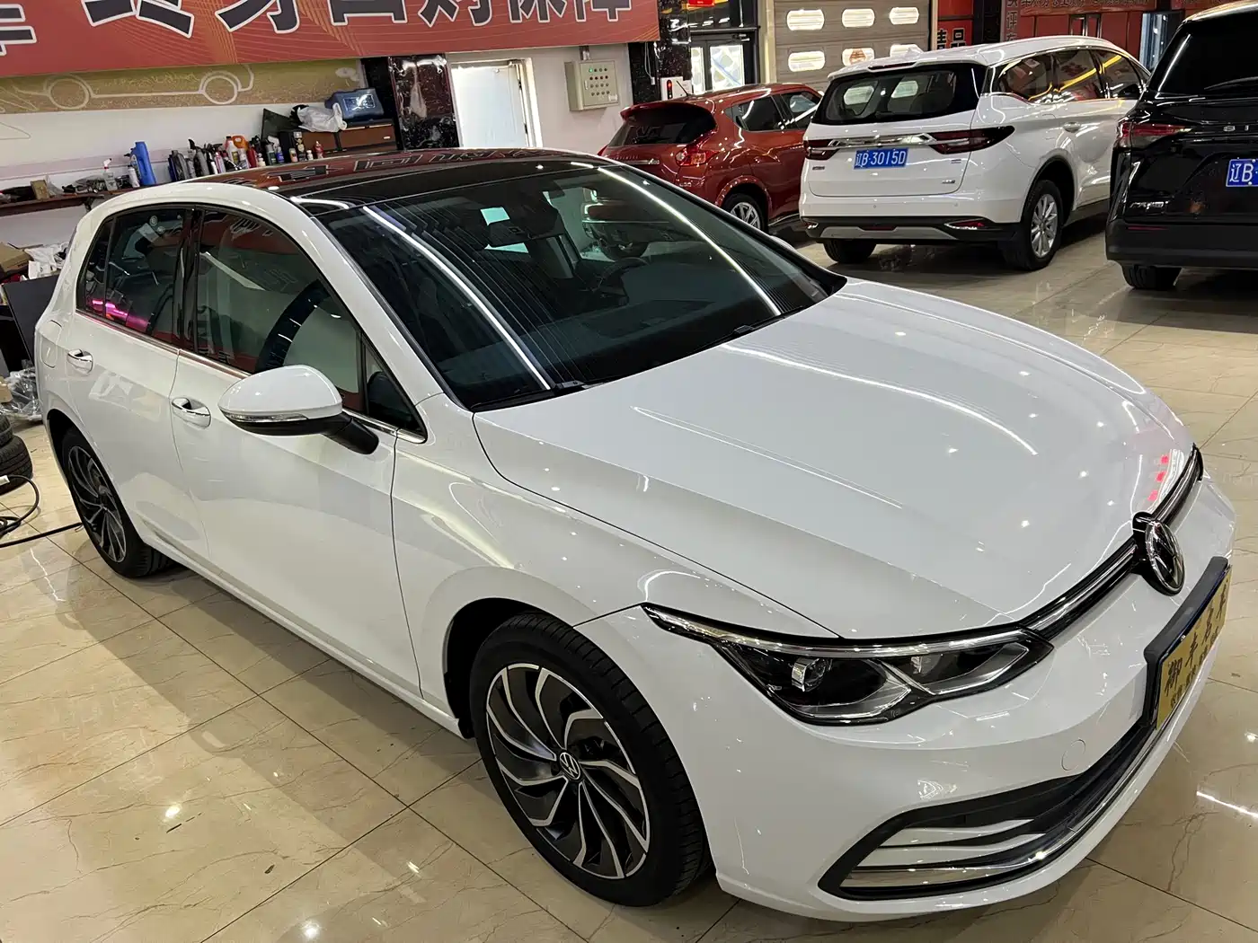 Volkswagen Golf 2023 280TSI DSG Pro фото 3