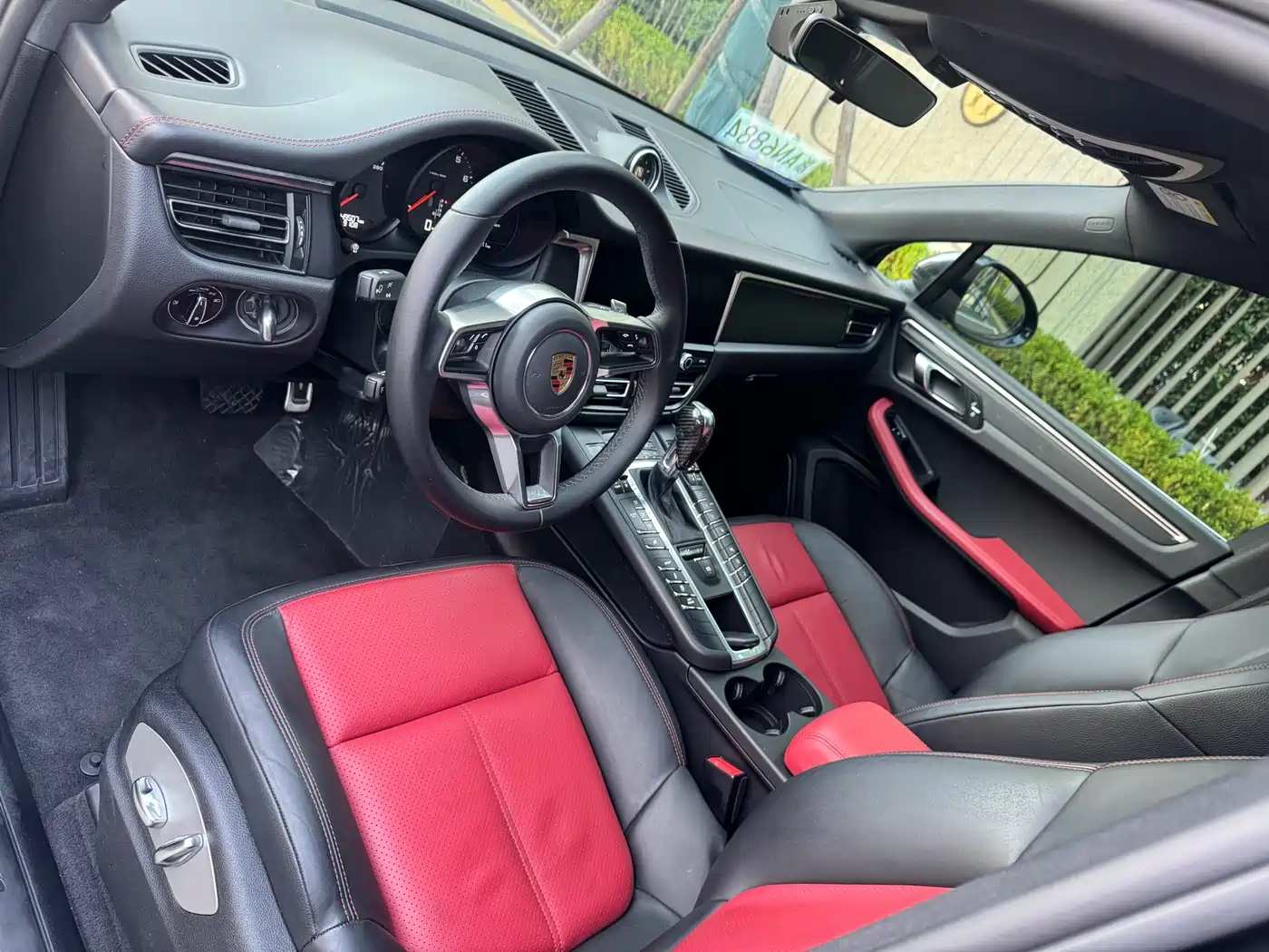 Porsche Macan 2021 Macan 2.0T фото 10