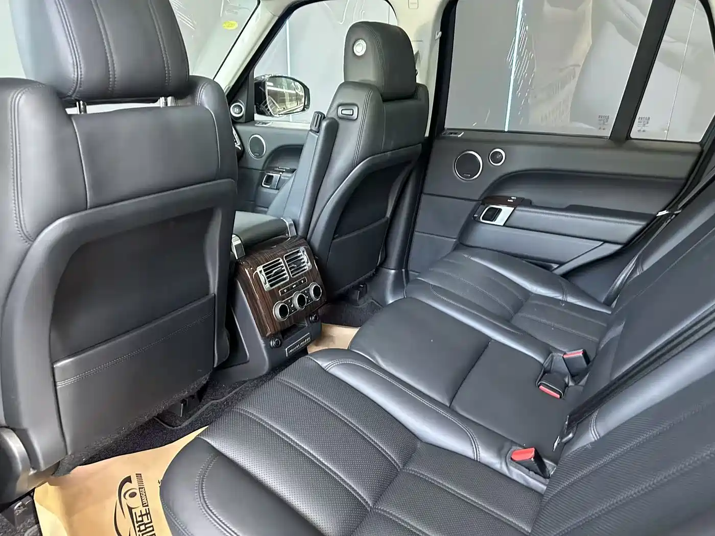 Land Rover Range Rover 2014 Facelift 3.0 SC V6 Vogue фото 10