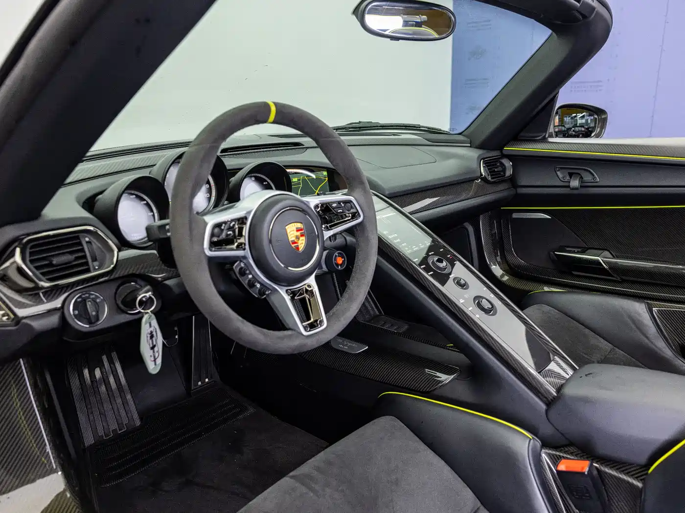 Porsche 918 Spyder 2014 Weissach Package 4.6L фото 26