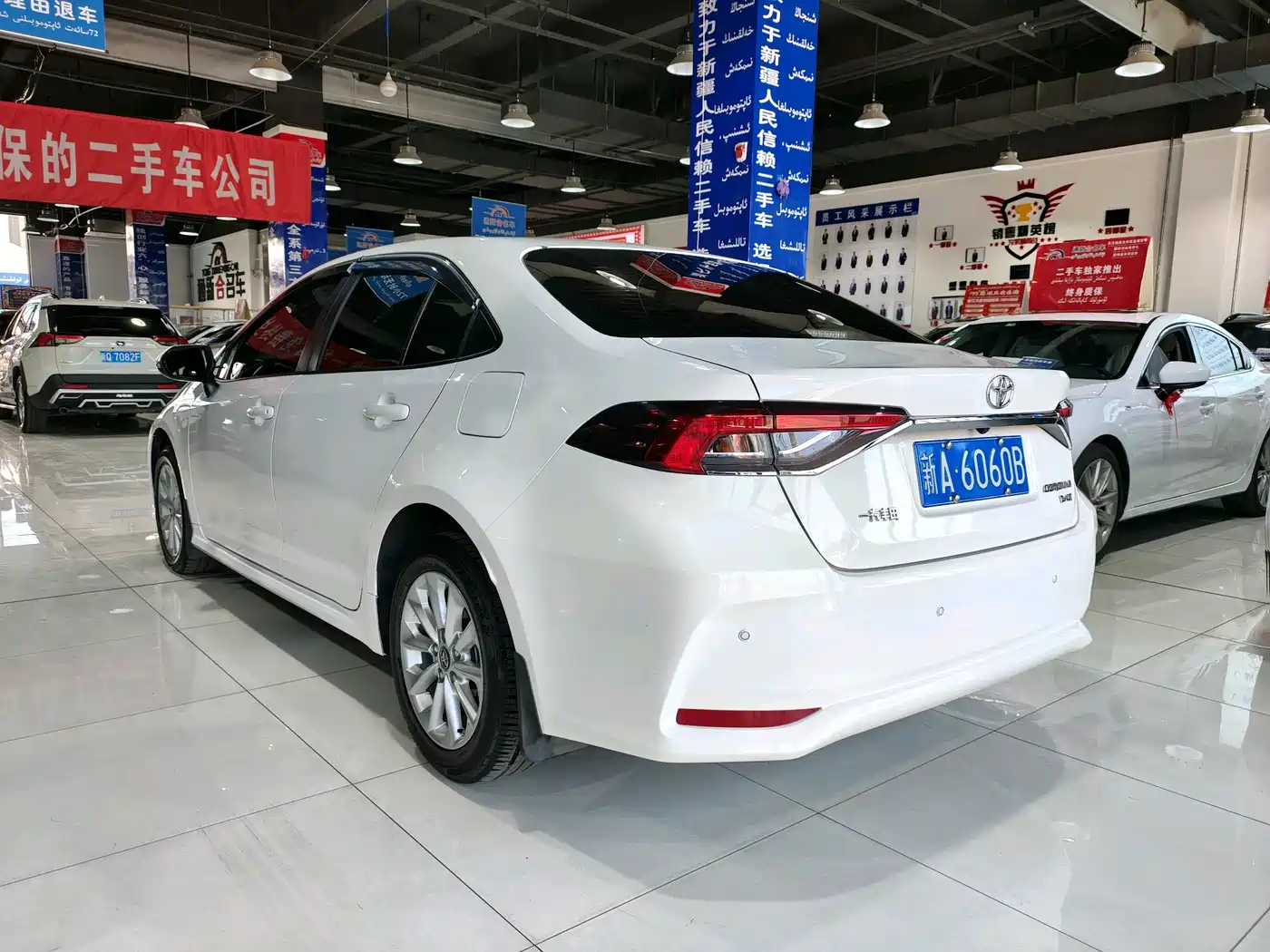 Toyota Corolla 2021 1.2T S-CVT Elite PLUS Edition фото 7