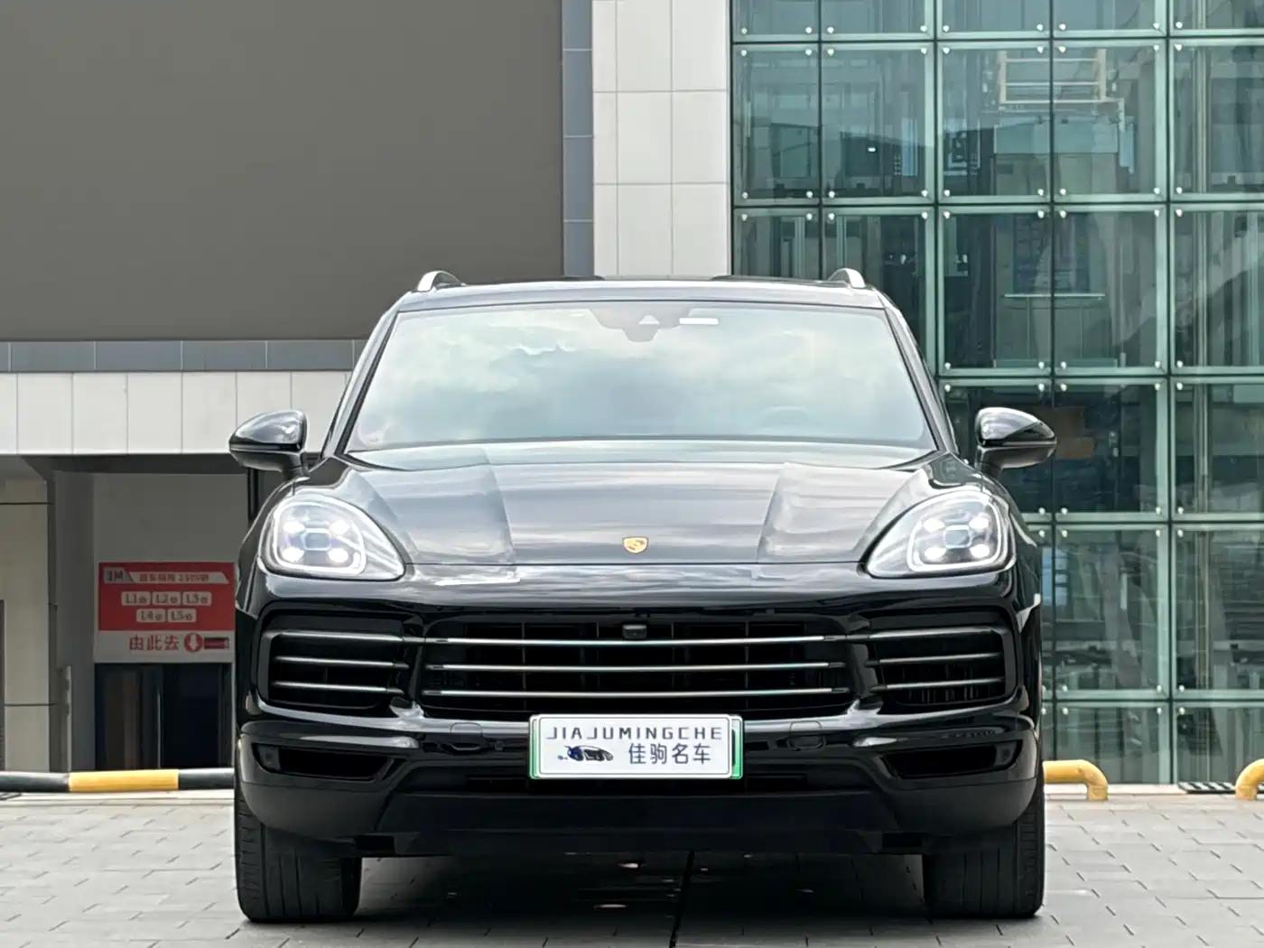 Porsche Cayenne New Energy 2021 Cayenne E-Hybrid 2.0T фото 2
