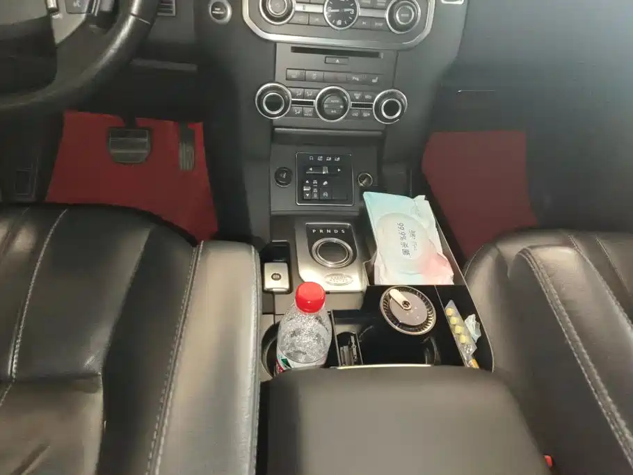 Photo 16 - Land Rover Discovery