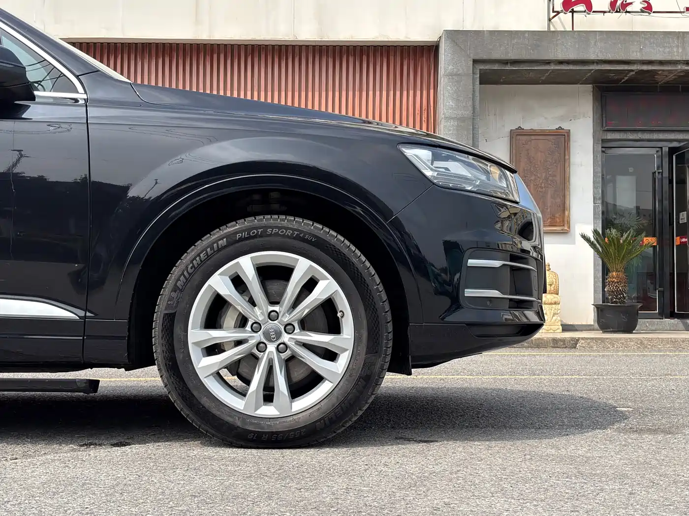 Audi Q7 2018 40 TFSI Comfort фото 8