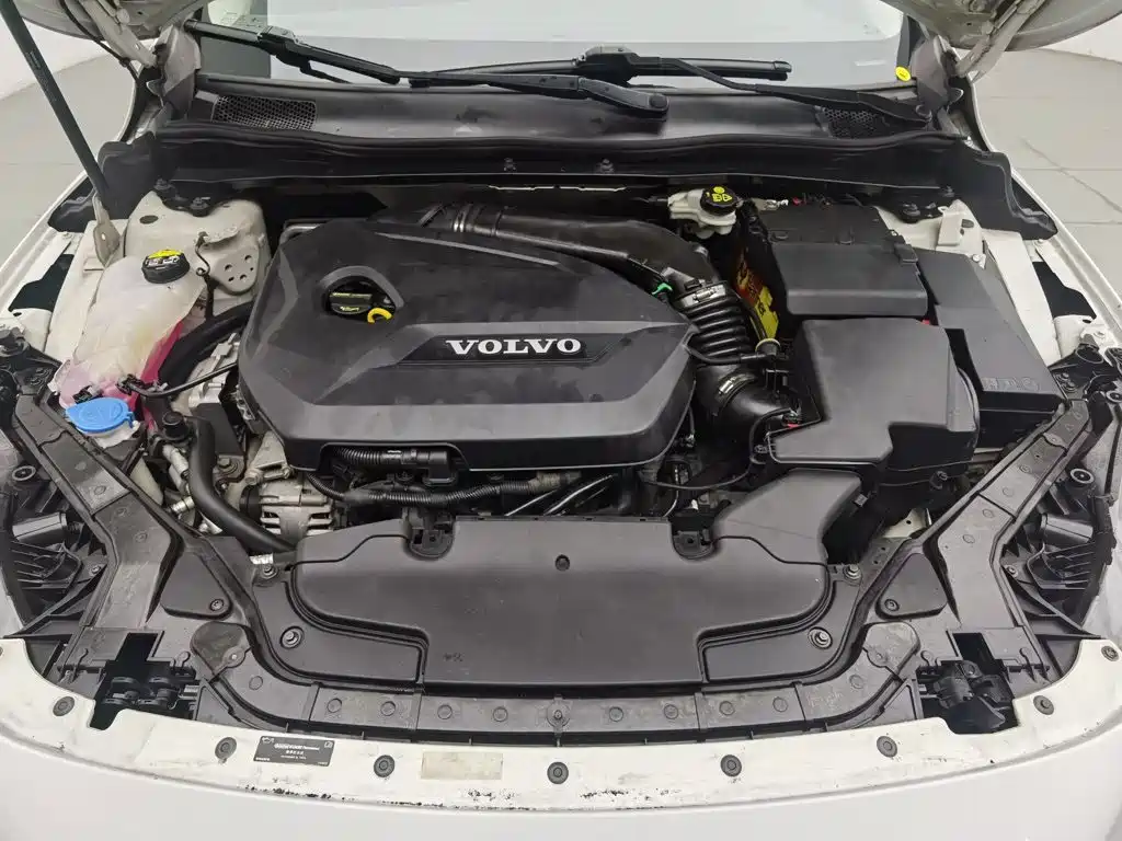 Volvo V40 2015 2015 1.6T Smart Comfort Edition