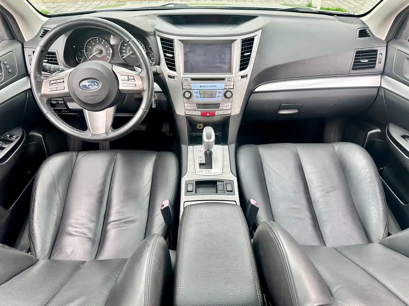 Subaru Legacy 2010 2010 Model 2.0i Luxury