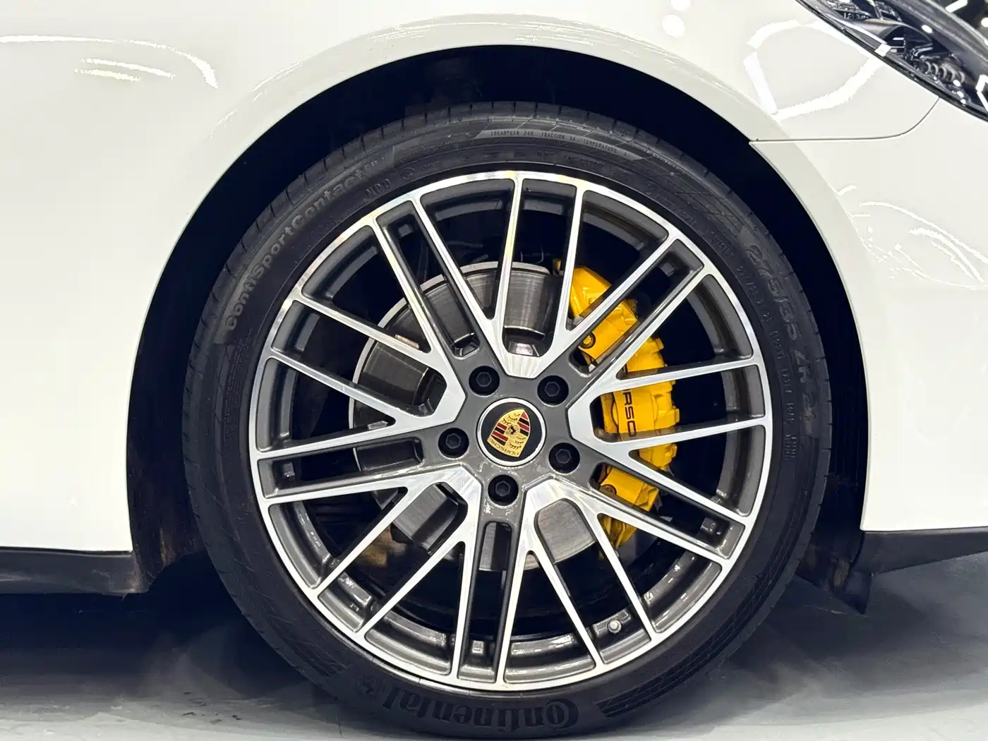Porsche Panamera 2023 Facelift Panamera Executive Long Wheelbase Platinum Edition 2.9T фото 13