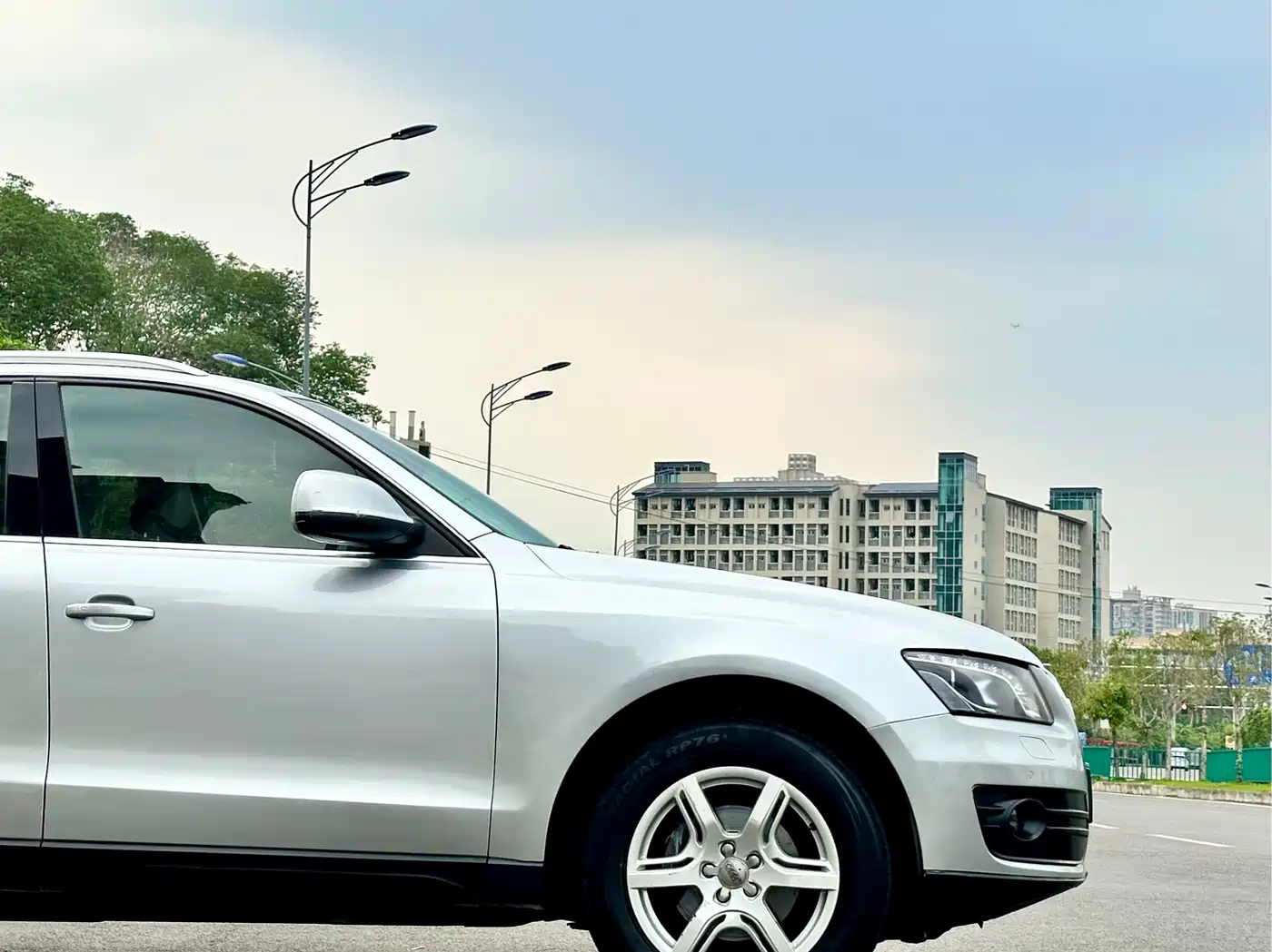 Audi Q5 2012 2.0TFSI Comfort фото 6