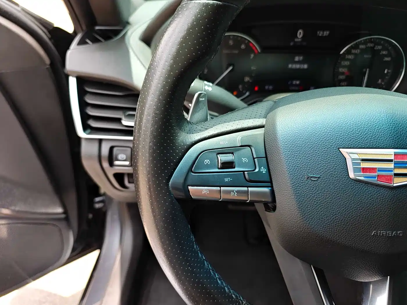 Cadillac CT5 2020 28T Leading Sport фото 21