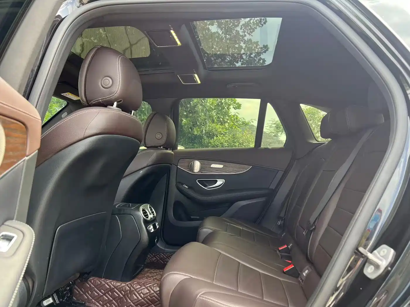 Mercedes-Benz GLC 2022 Model GLC 300 L 4MATIC Dynamic Edition фото 7