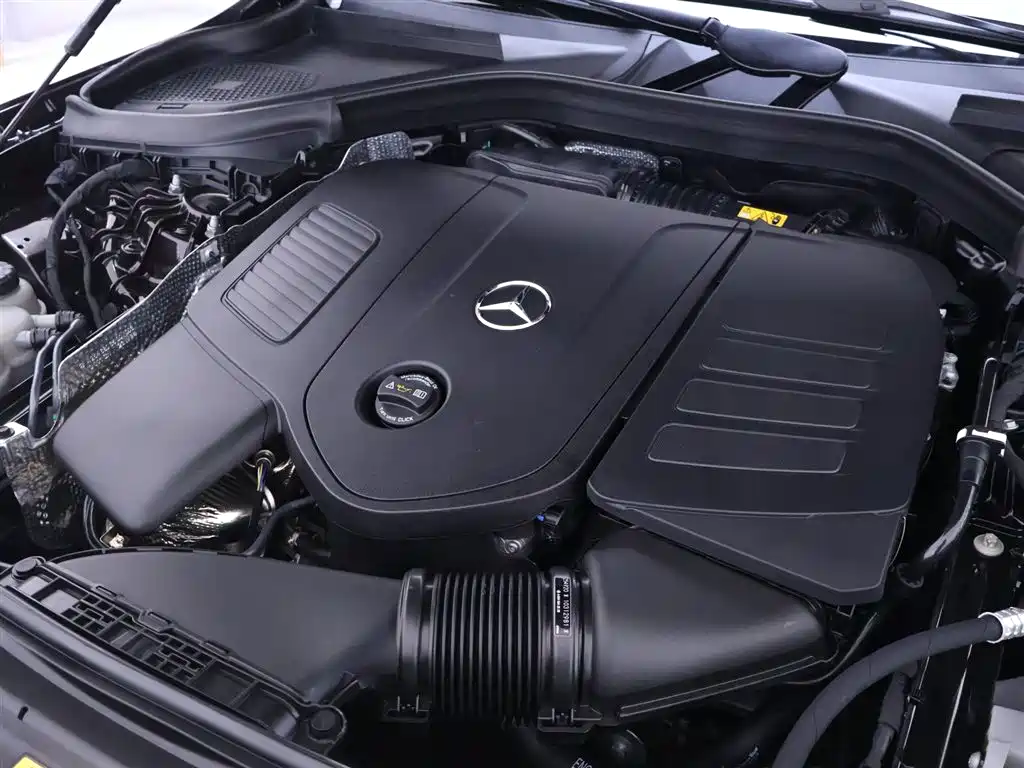 Mercedes-Benz GLC 2023 GLC 260 L 4MATIC Sport 5-seater фото 24