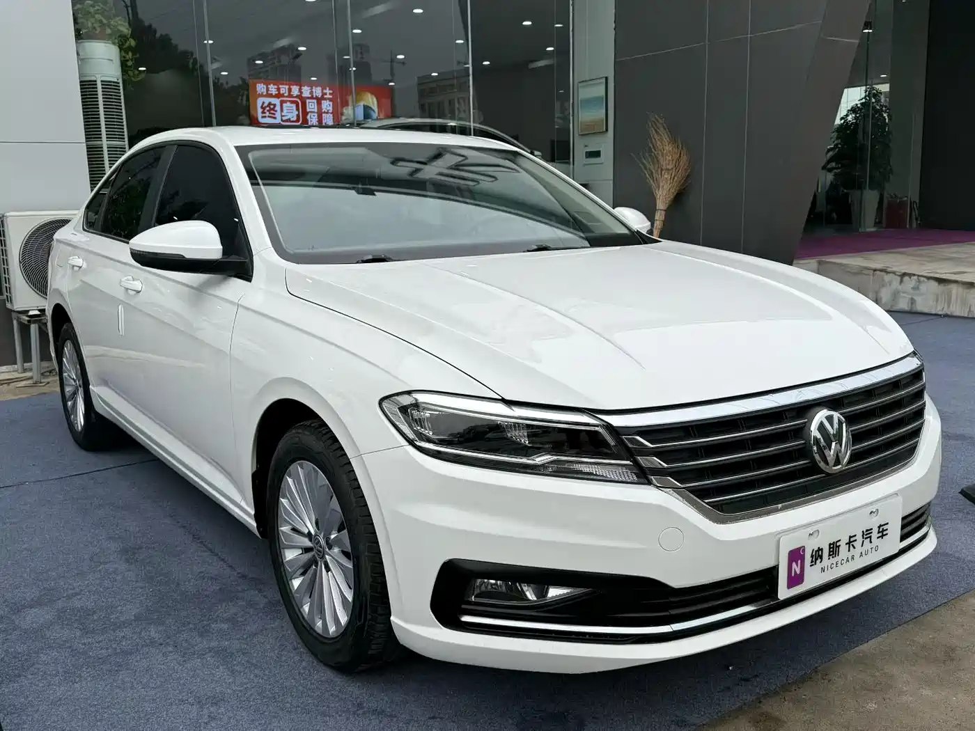 Volkswagen Lavida 2018 1.5L Automatic Comfort Version China V фото 3