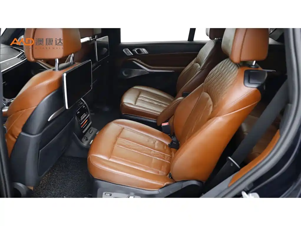 Фото 7 - BMW X7