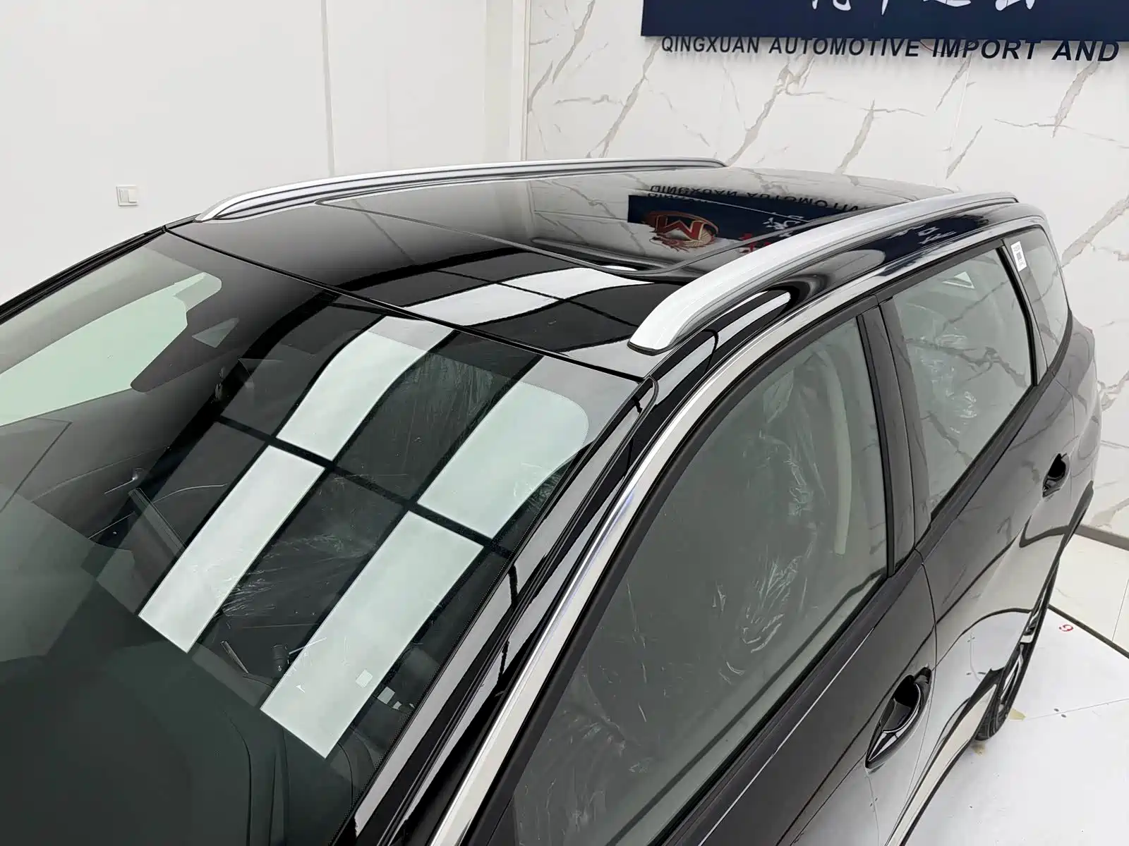 صورة 7 - Peugeot 5008