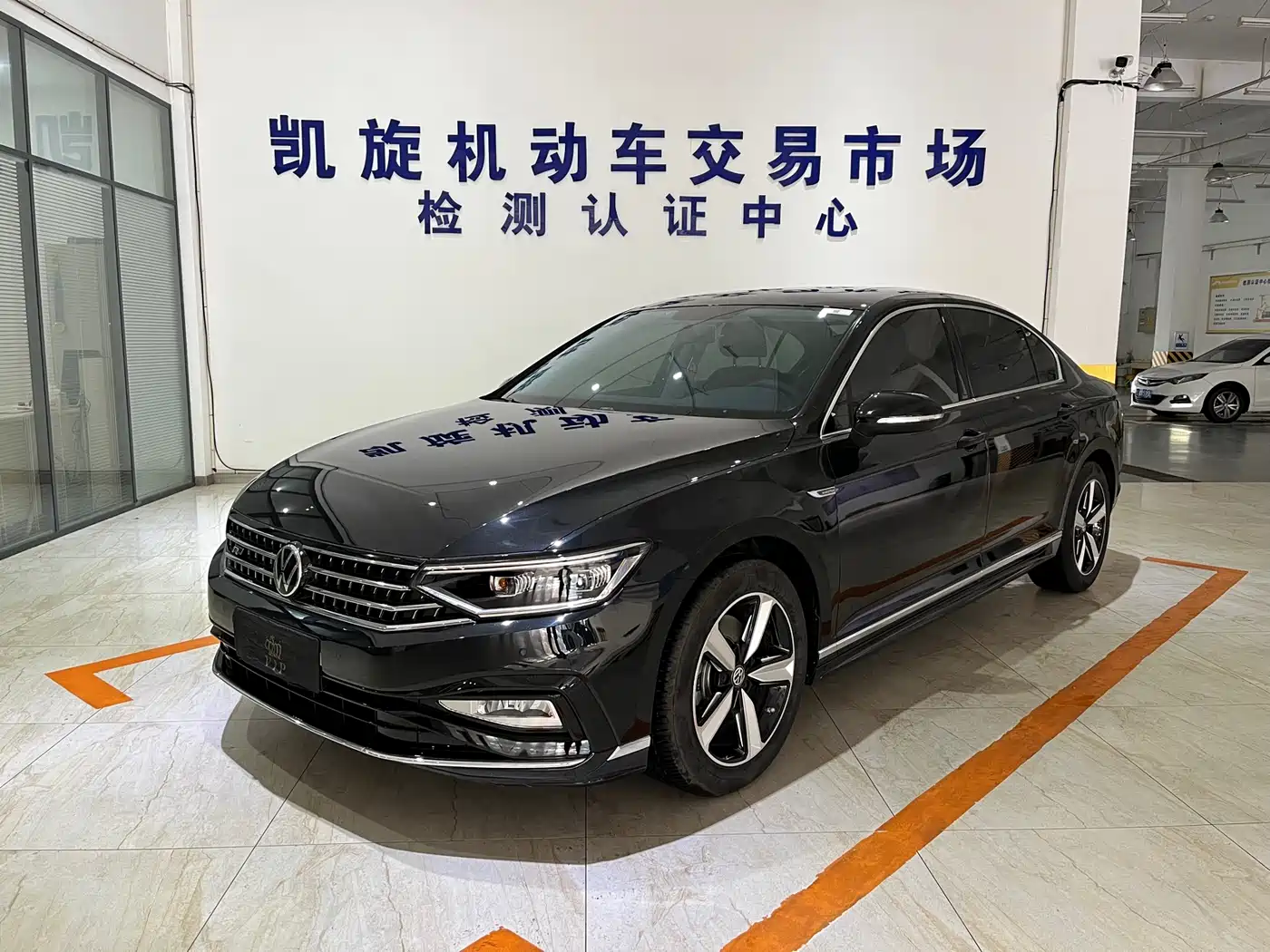 Volkswagen Magotan 2023 2 Million Units Commemorative Edition 280TSI DSG Comfort