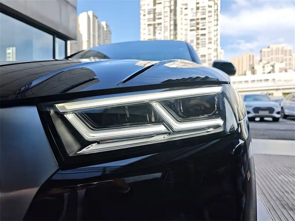 Audi Q5L 2020 40 TFSI Prestige Fashion фото 16