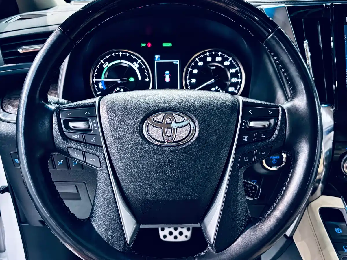 Toyota Alphard 2021 Hybrid 2.5L Premium фото 5