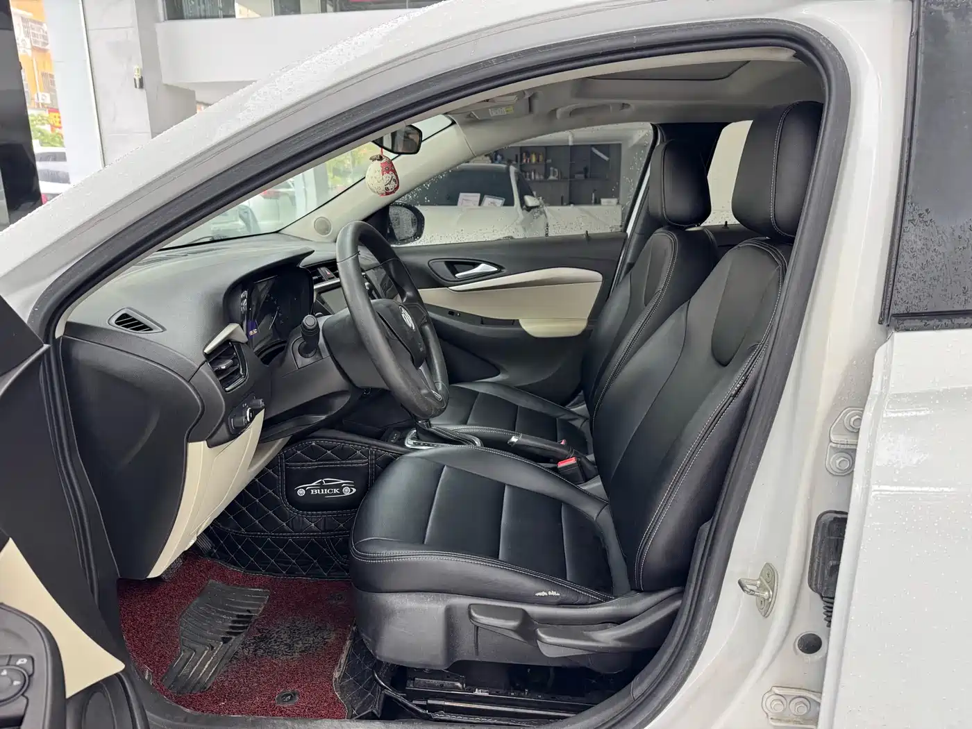 Buick Excelle 2018 15N CVT Elite фото 7