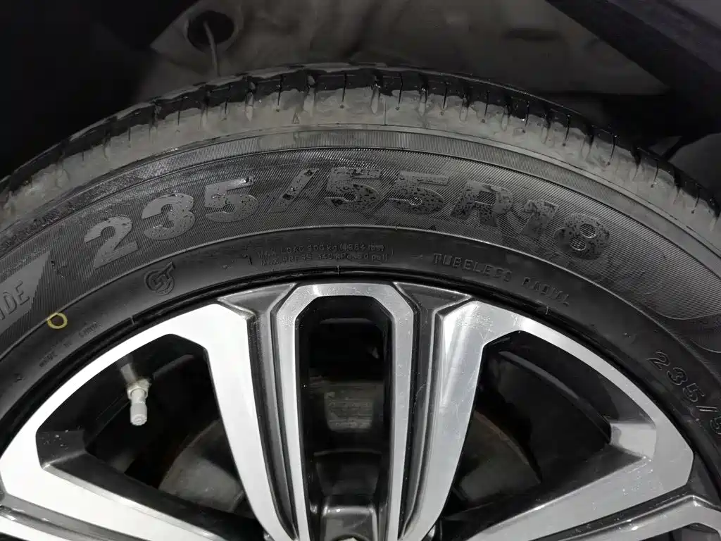 Photo 24 - Chery Tiggo 8