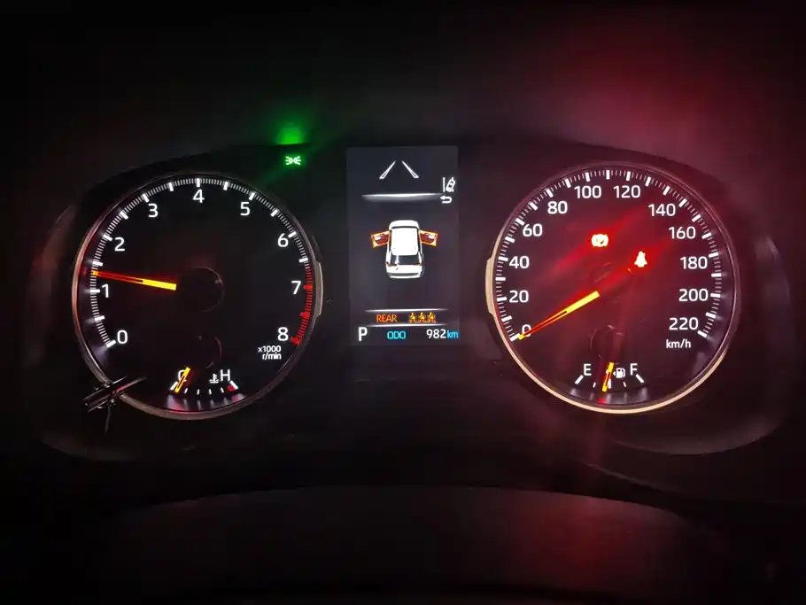 Toyota RAV4 Rongfang 2024 2.0L CVT FWD Urban Edition фото 14