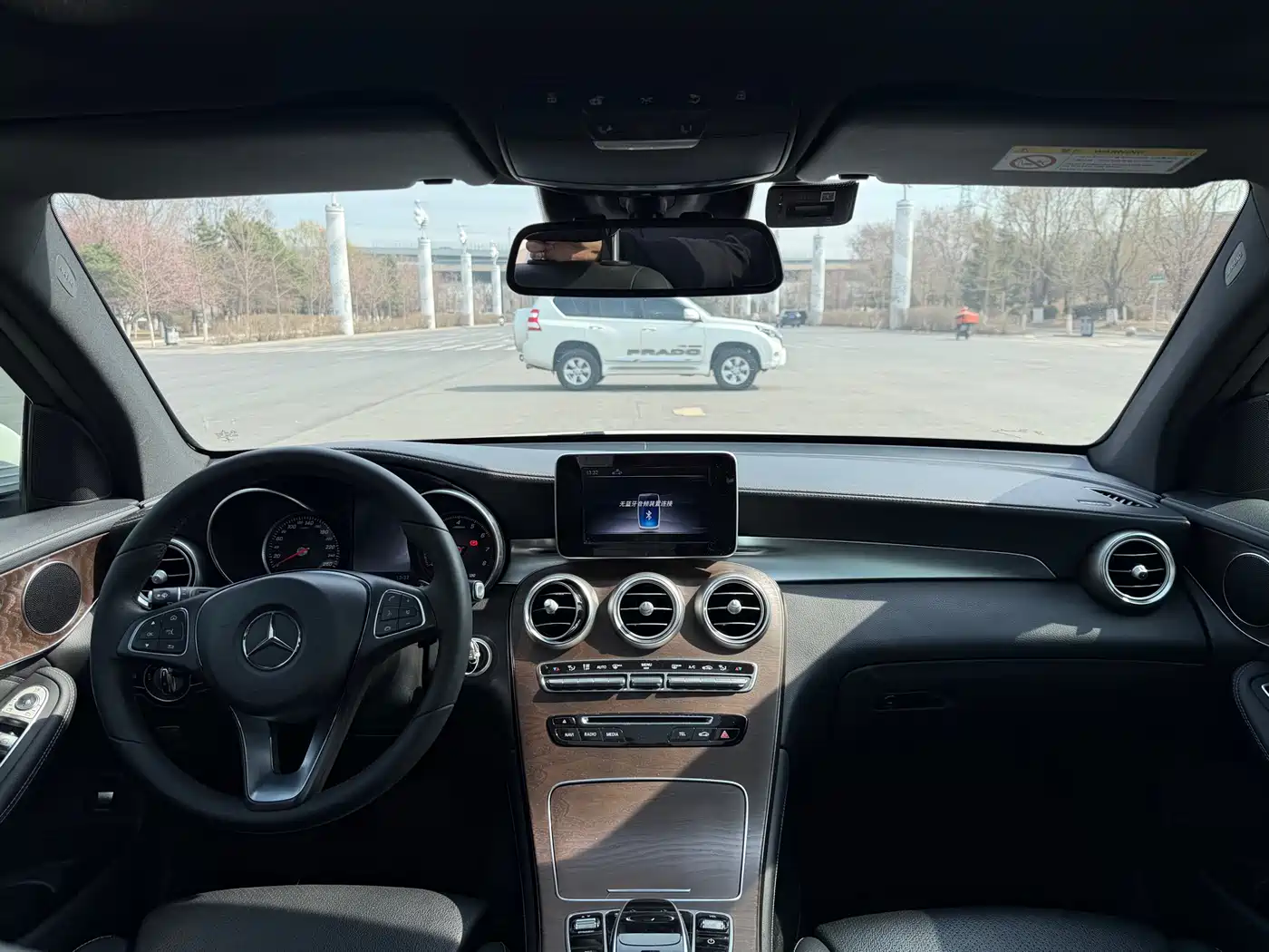 Mercedes-Benz GLC 2018 GLC 300 4MATIC Dynamic фото 9