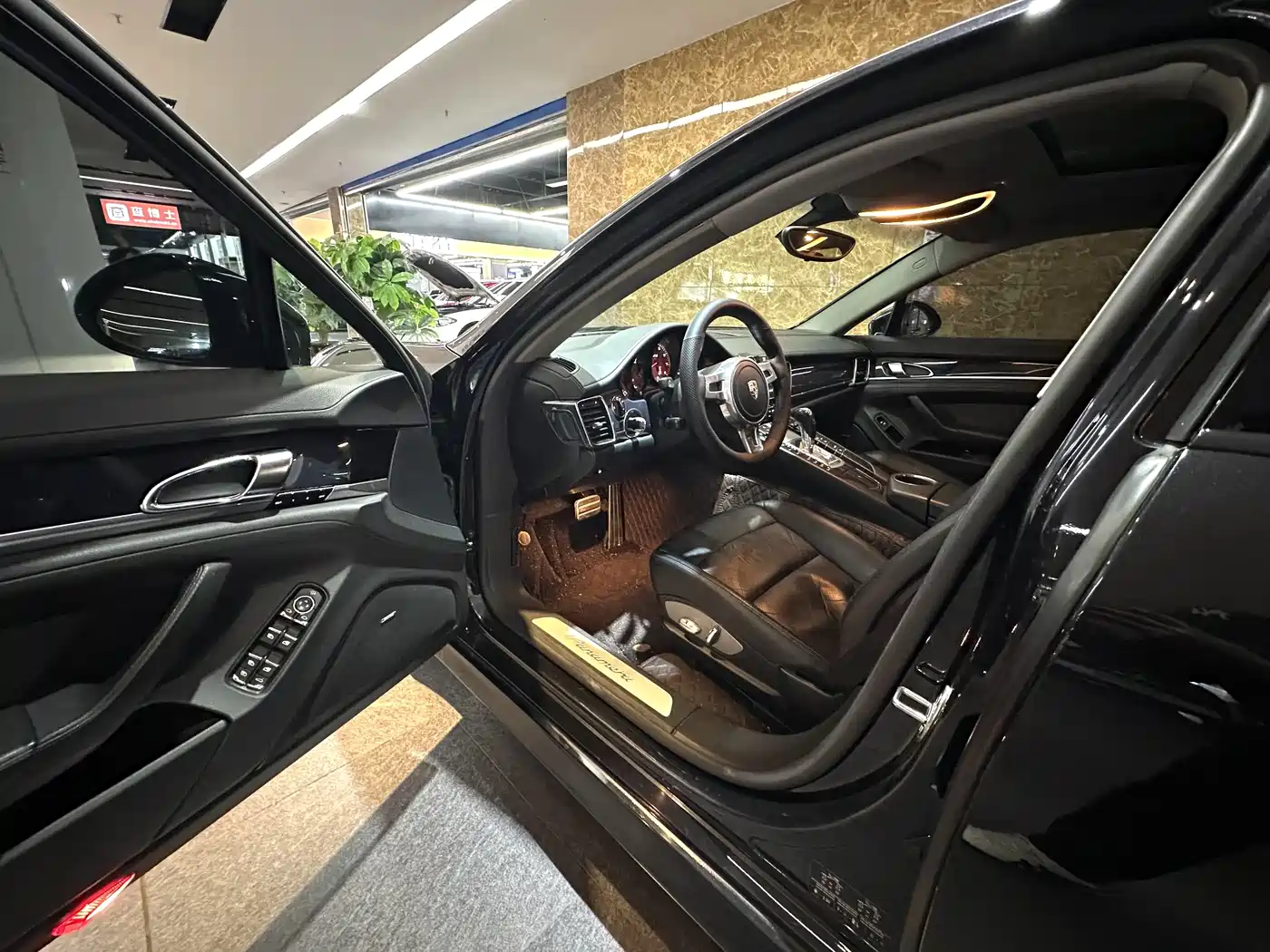 Porsche Panamera 2010 2010 Panamera 3.6L