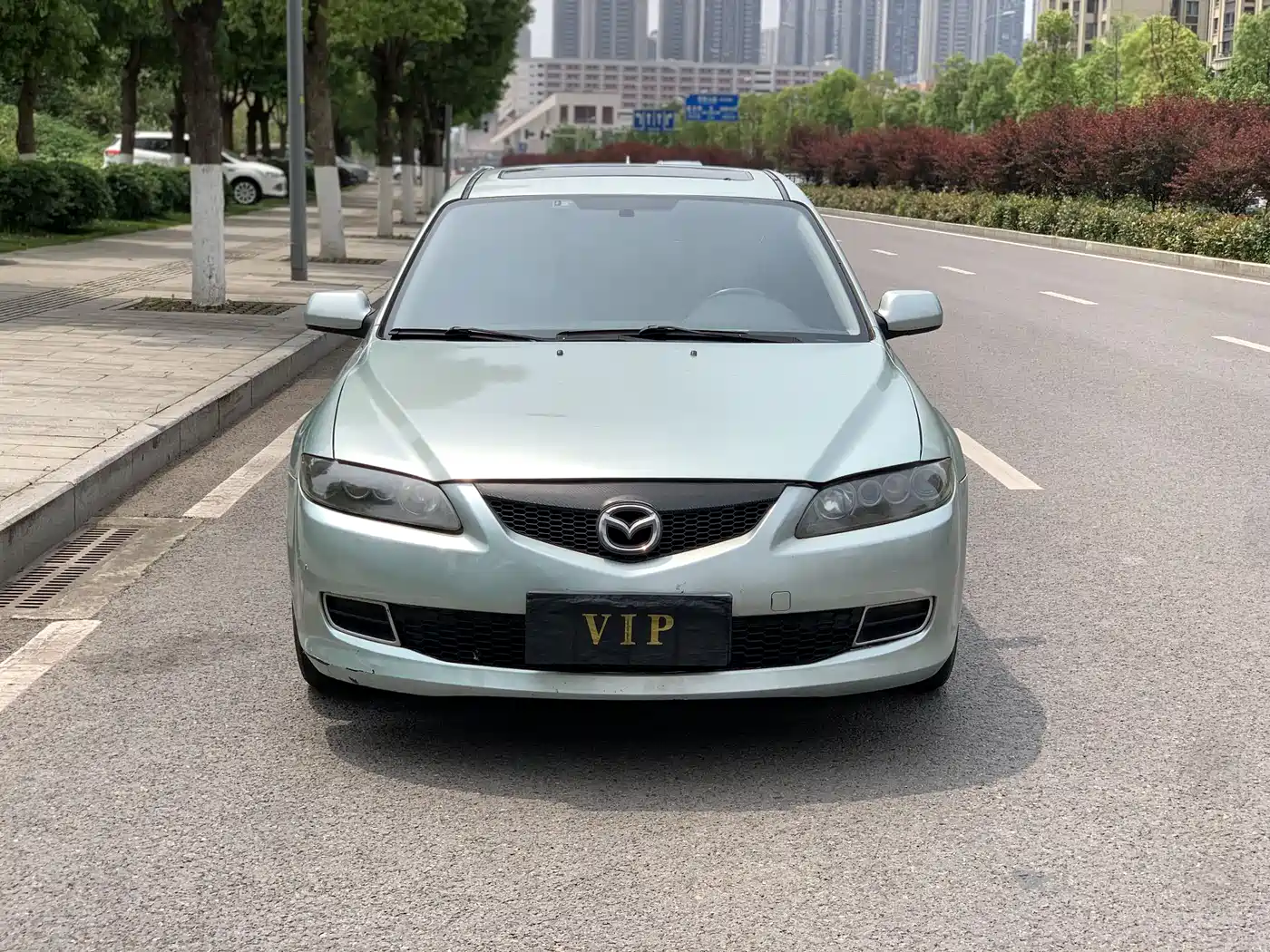 Photo 8 - Mazda 6