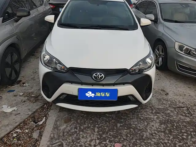 TOYOTA YARIS L ZHIXUAN