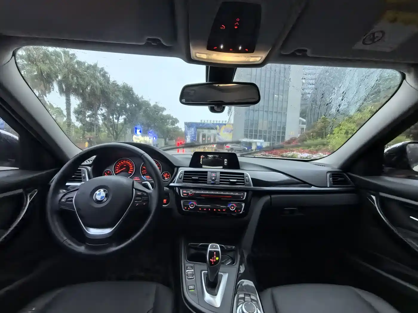 Фото 9 - BMW 3 Series