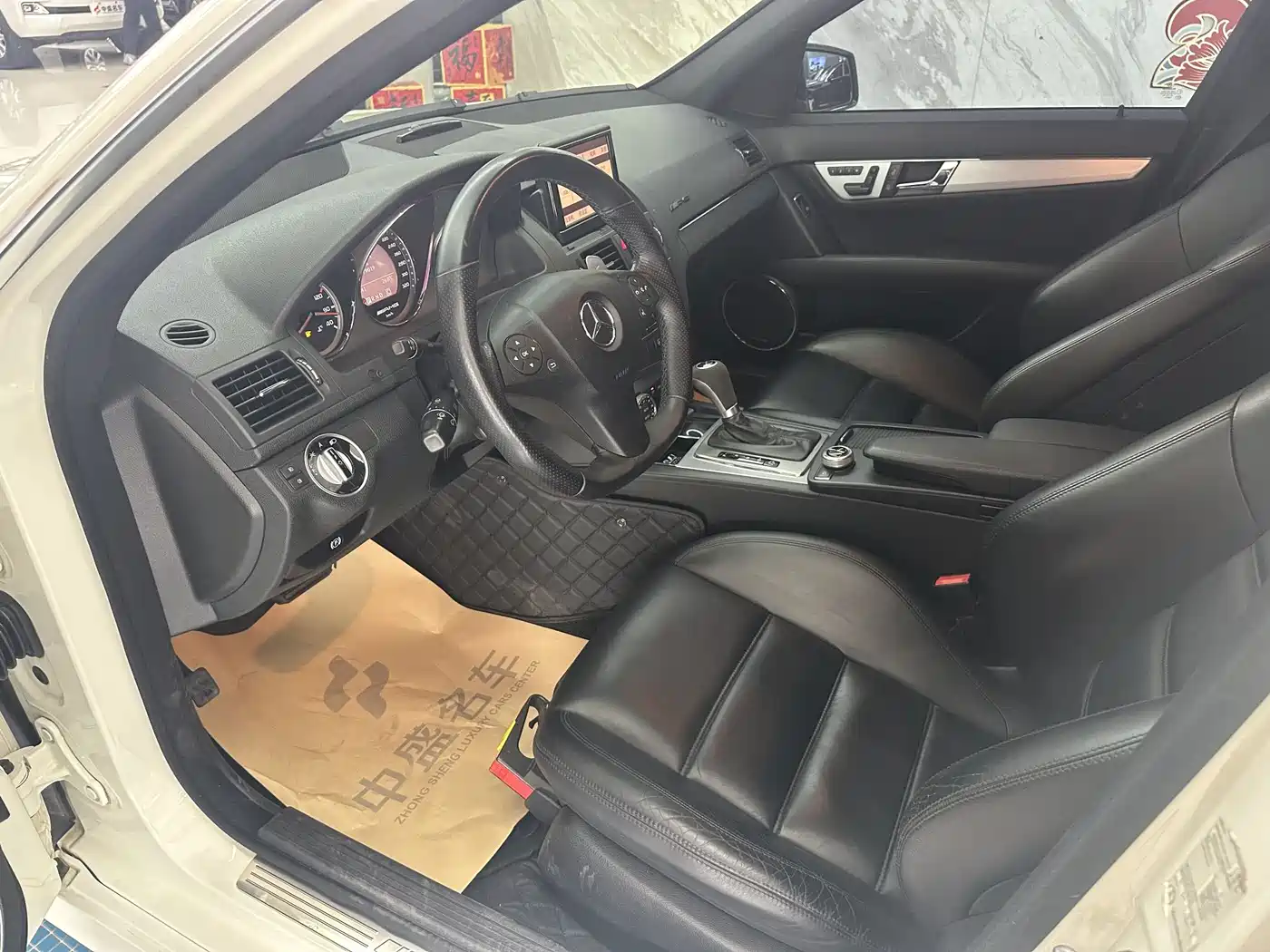 Mercedes-Benz C-Class AMG 2010 AMG C 63 Sport Enhanced Edition фото 8