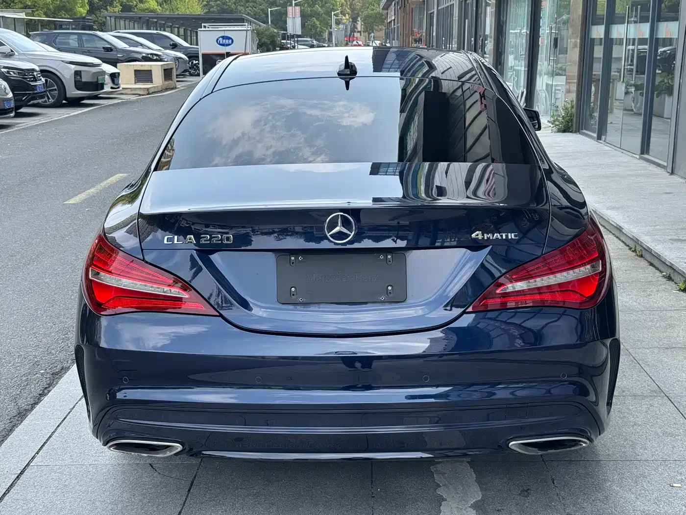 Mercedes-Benz CLA (Import) 2017 CLA 220 4MATIC фото 5