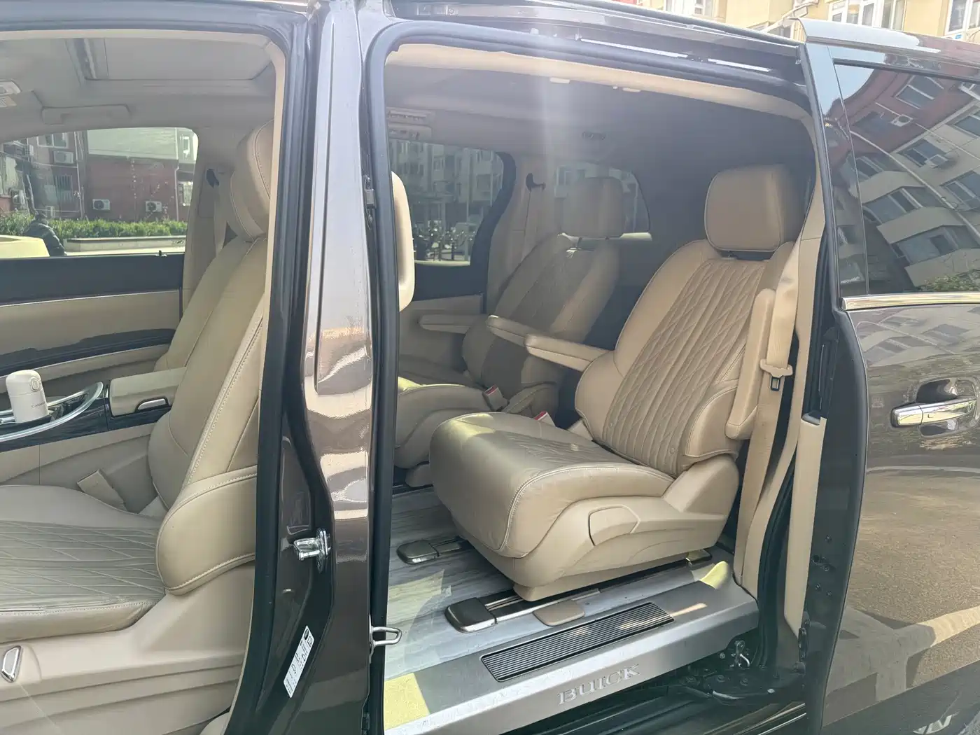 Buick GL8 2023 Land Business Class 652T Luxury фото 6