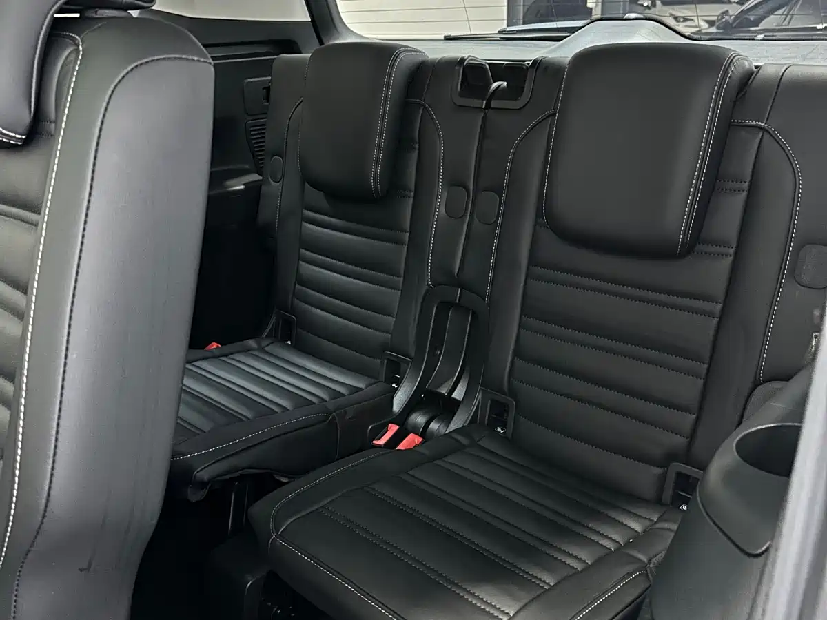 Volkswagen Touran 2018 Touran L 280TSI DSG Cross Edition 7-seater China VI фото 9